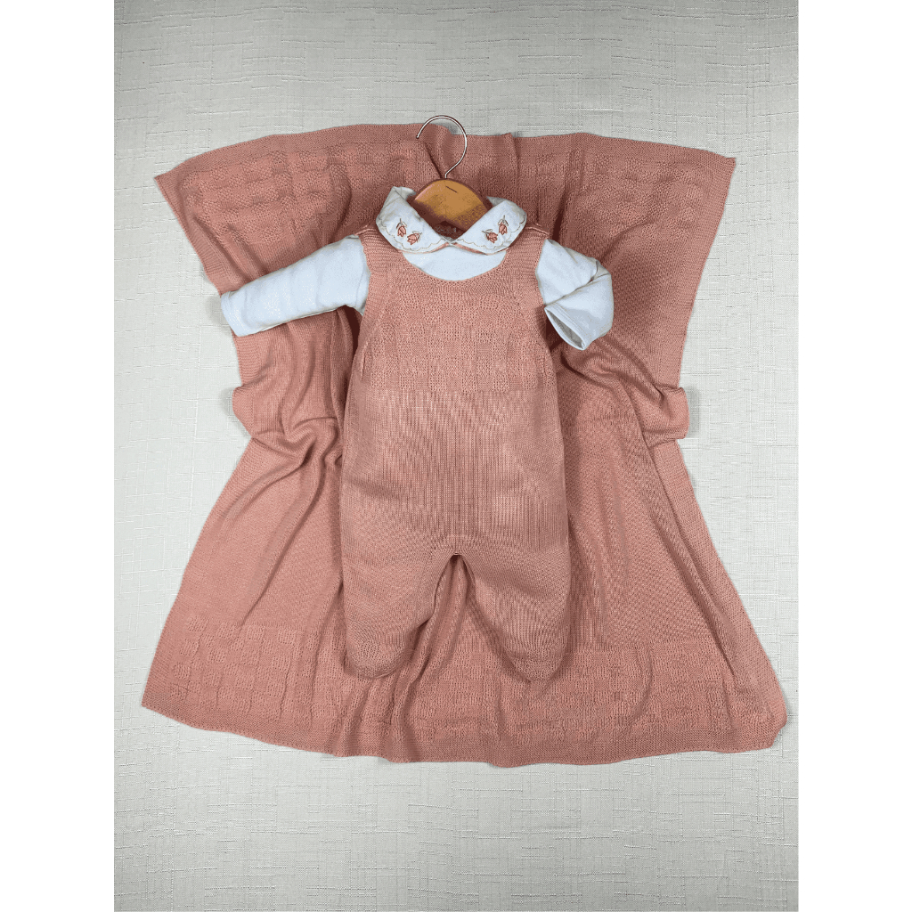 Kit Saida Maternidade Menina Bebe Tricot Bege Jardineira