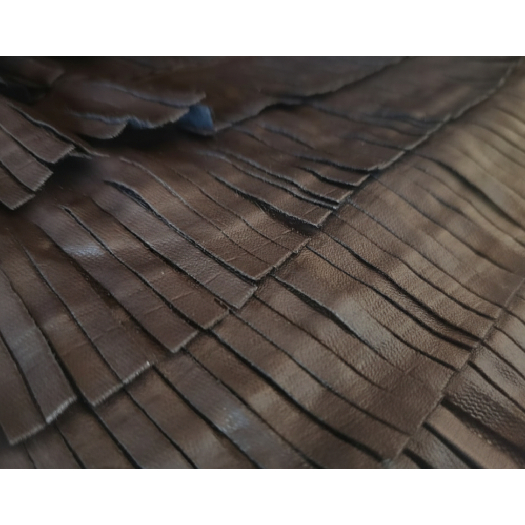 Tecido Tule Franjas - Poliamida e Polímero - Ideal para Moda Festa, Detalhes de Luxo, Roupas para Festivais, Fantasias