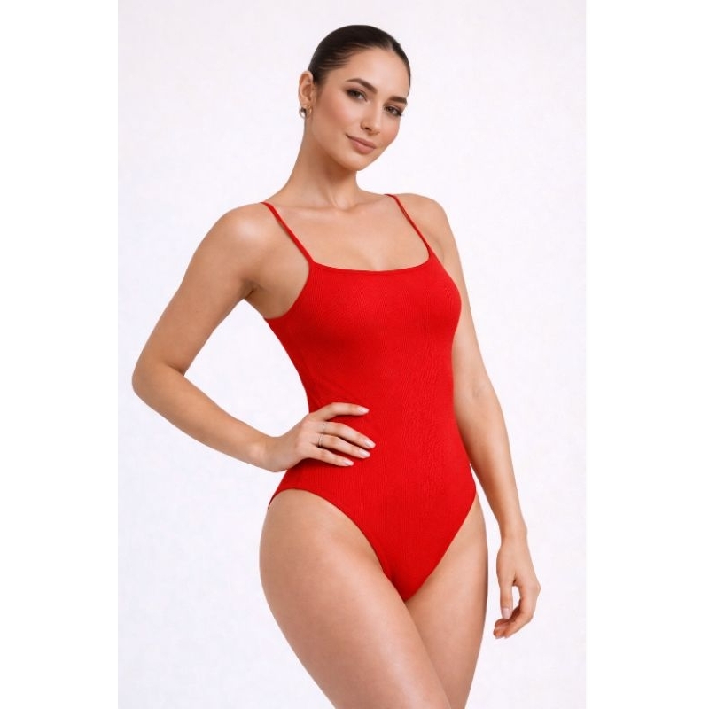 Body Canelado Vermelho Alcinha Fina Decote Reto Liso Elegante Básico Tam Único PP ao M 34-38 Confortável e Ajustado