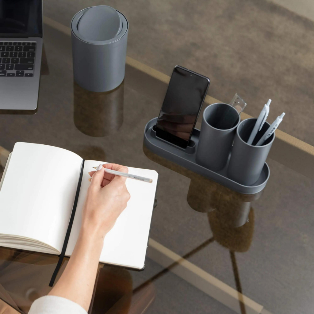 Conjunto 4 Peças Banheiro Lavabo Mesa Escritório Estética Lixeira Basculante Apoio Celular Serene