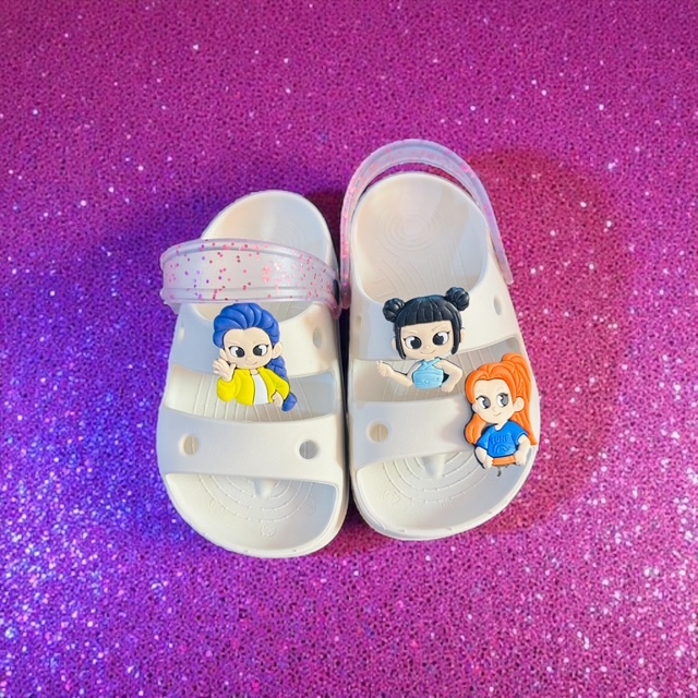 Chinelo Papete Infantil Leve Confortável Guerreiras do K-Pop 19 ao 32 BRA