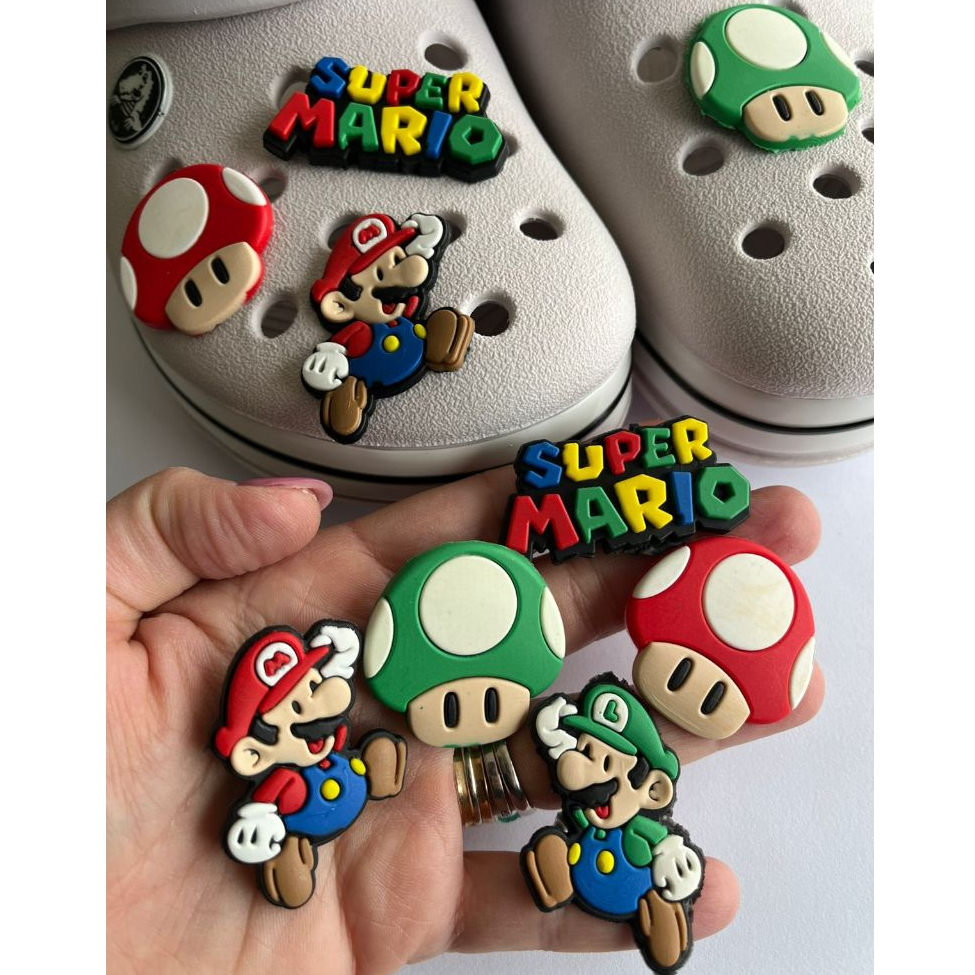 PIN ADAPTADOR PARA CALÇADOS, MARIO E LUIGI E COGUMELOS VERMELHO E VERDE E PALAVRA, 5 MODELOS DIFERENTES CONFORME FOTO
