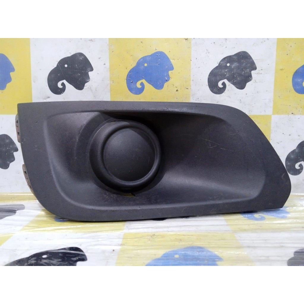 Moldura Farol Milha Dianteiro Esquerdo Onix Prisma 52092365