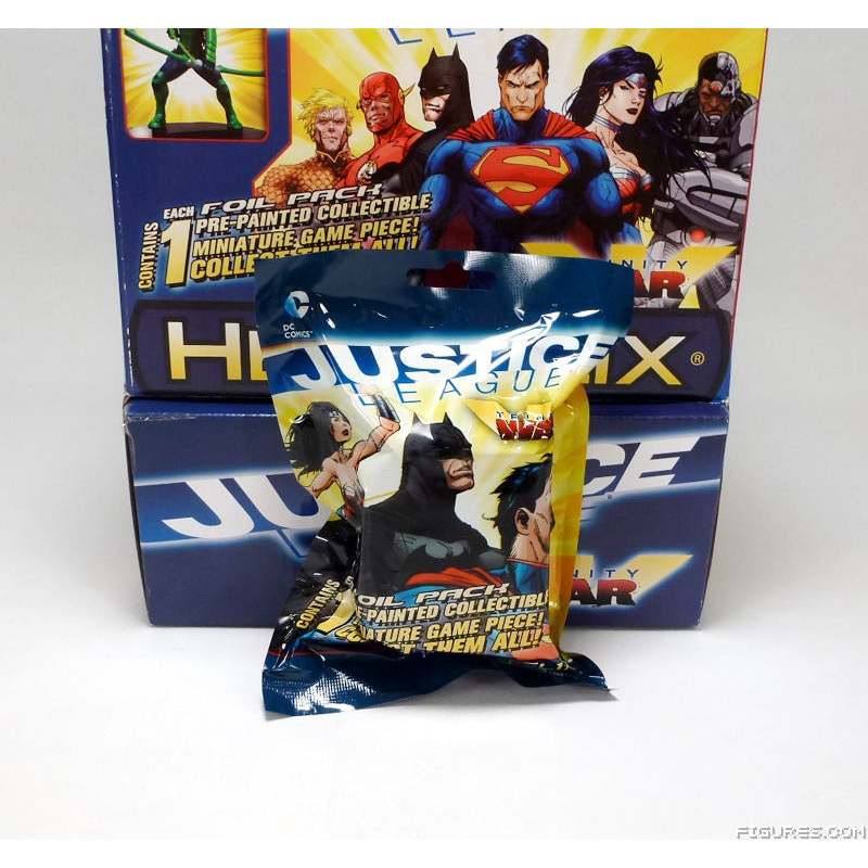 Miniatura HeroClix DC Justice League: Trinity War – Booster Pack WizKids