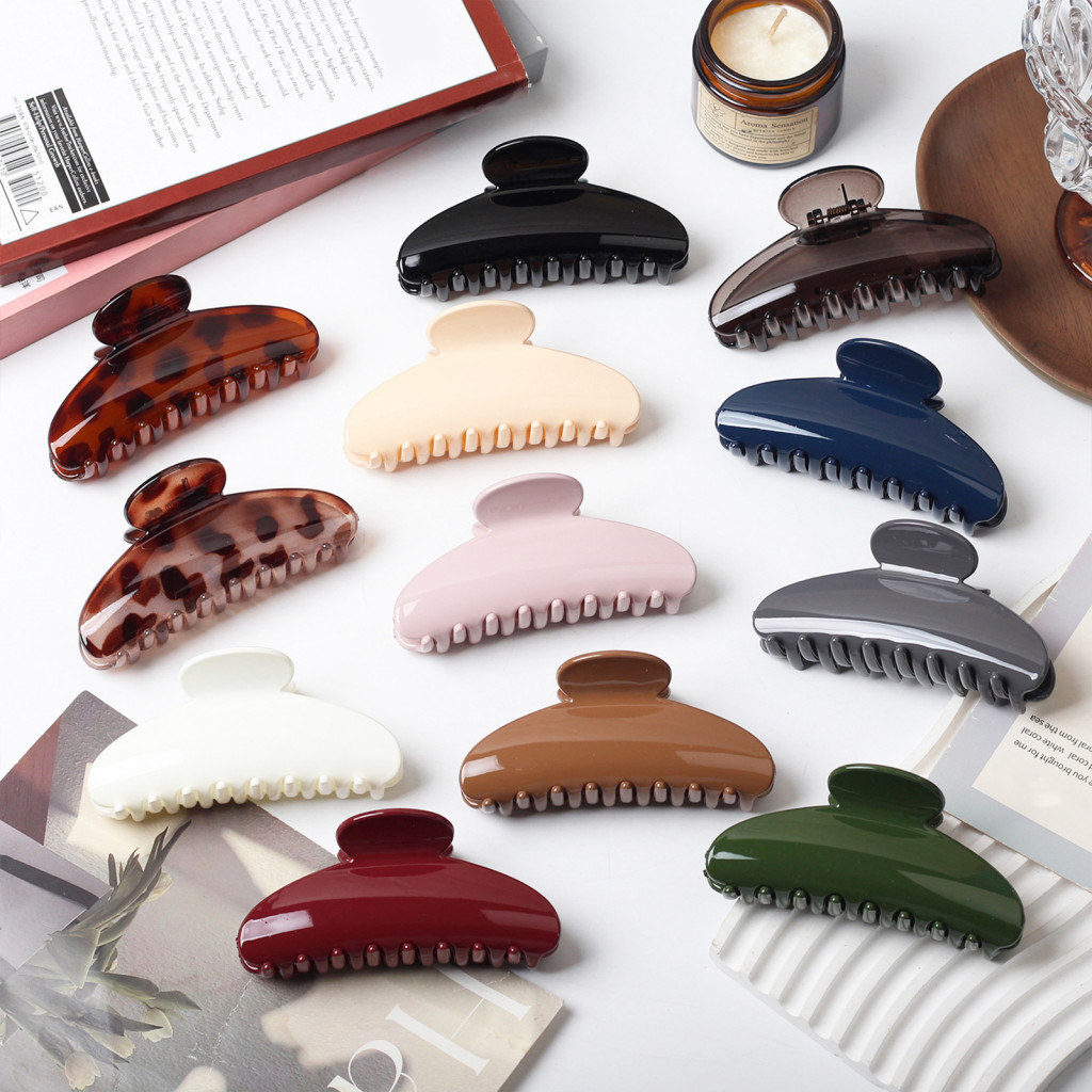 Durable Hair Clip Women Accessory Leopard Claw – Strong Grip for Perfect for Use Parties Outings and Shower Stylish