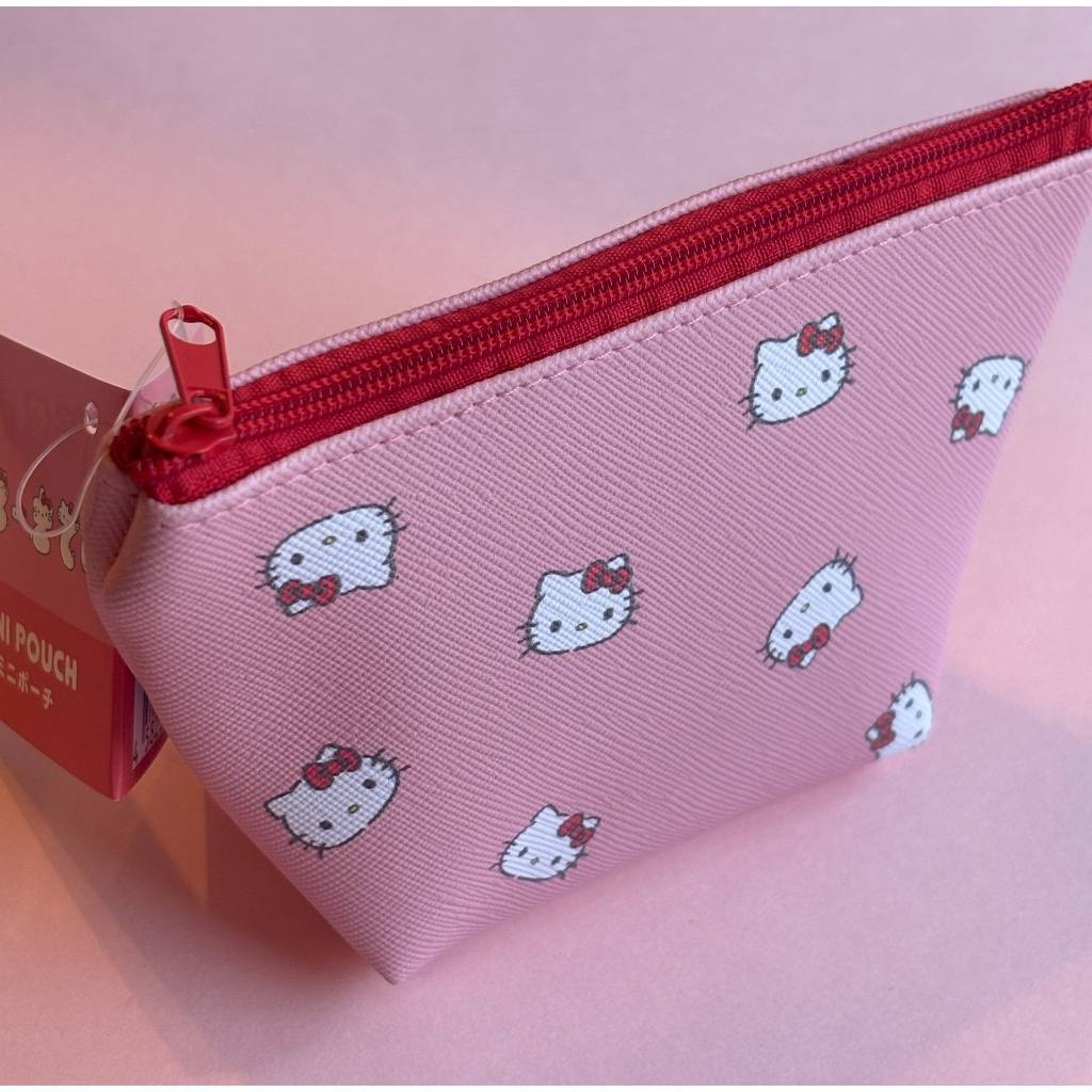 【DIRECT FROM JAPAN】Sanrio mini-pouch( I Love Hello Kitty）(DAISO)