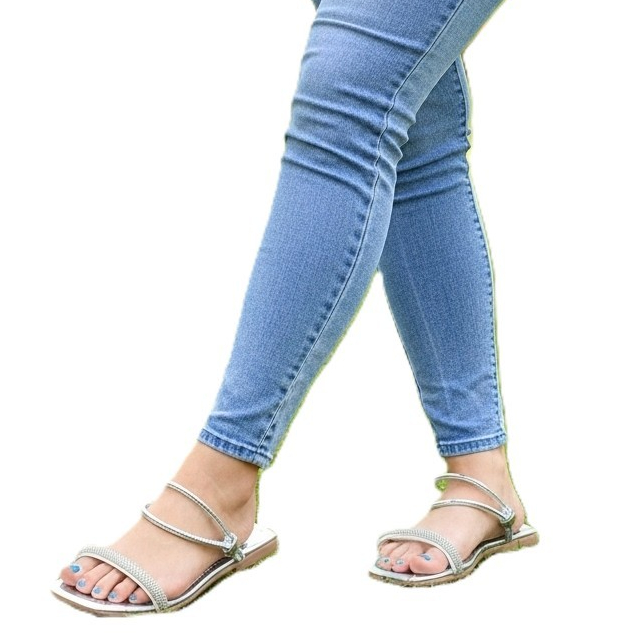 Sandália Feminina Rasteirinha Dpé | Elegance Carmélia | Prata
