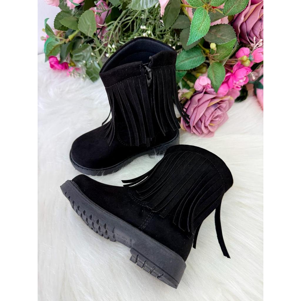 Bota\Coturno StarPink Love Preto Tamanho:24;Cor:Preto (BTCTNSTPNKLVPRT24)