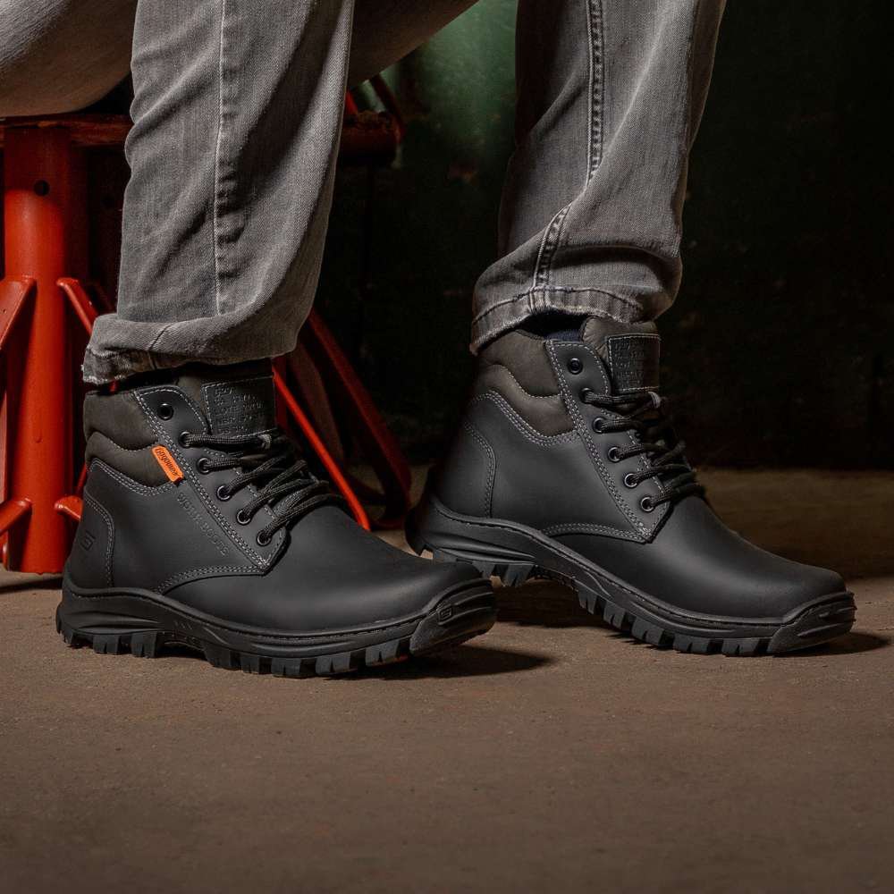 Bota Adventure Coturno de Segurança EPI´s em Couro Force Preto Leefoot Tamanho Especial