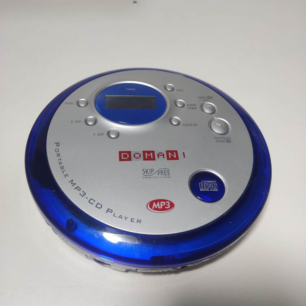 Discman,Domani, Portable MP3, COM DEFEITO NO VISOR, Funcionando, Usado, Em Bom Estado De Conservação.