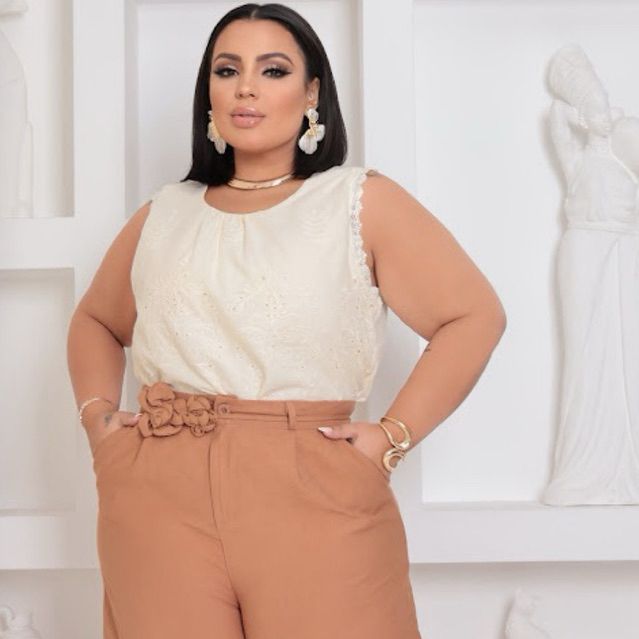 Regata Plus Size em Lese com Forro - Conforto e Elegância Tamanhos G1 ao G3