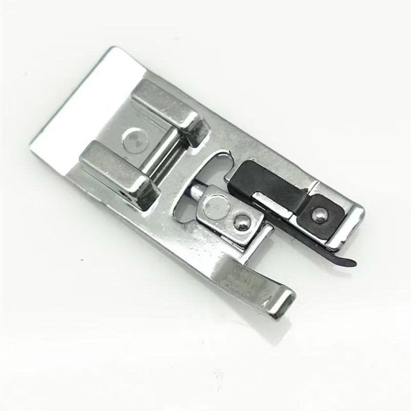 Kit com 2 Calcador ponto de overlock para máquina doméstica chulear caseadinho overloque - CY-7310 (ALF-2)