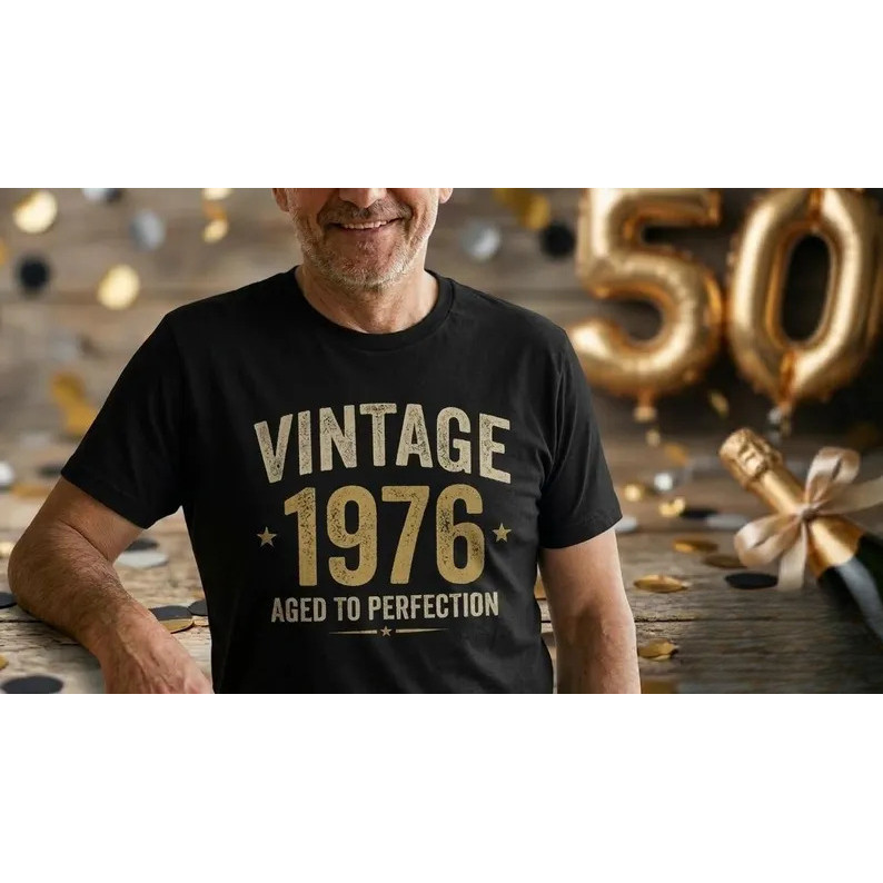 [Camiseta Premium em Algodão Puro]VU 1976 Vintage T-Shirt, Aged to Perfection Retro Classic Tee