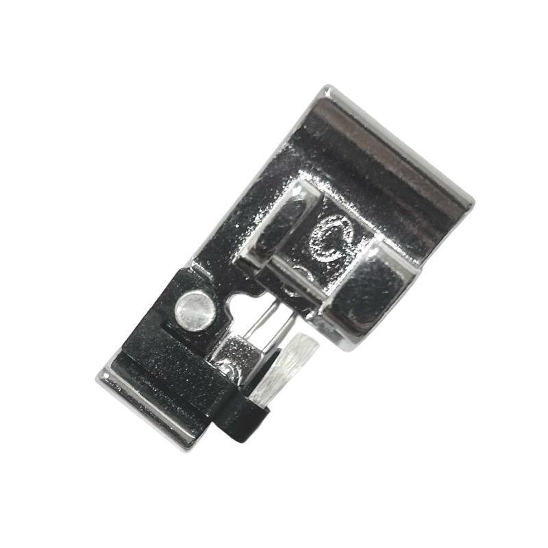 Sapata Calcador C Ponto Overlock Acabamento Chulear Máquina Domestica Janome CY-7310W