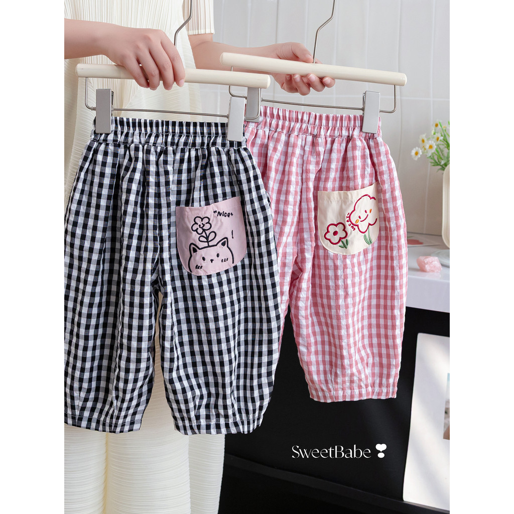 Meninas verão xadrez Anti-Mosquito calças 2026 novo estilo moda dos desenhos animados remendo bordado Bloomers verão cal
