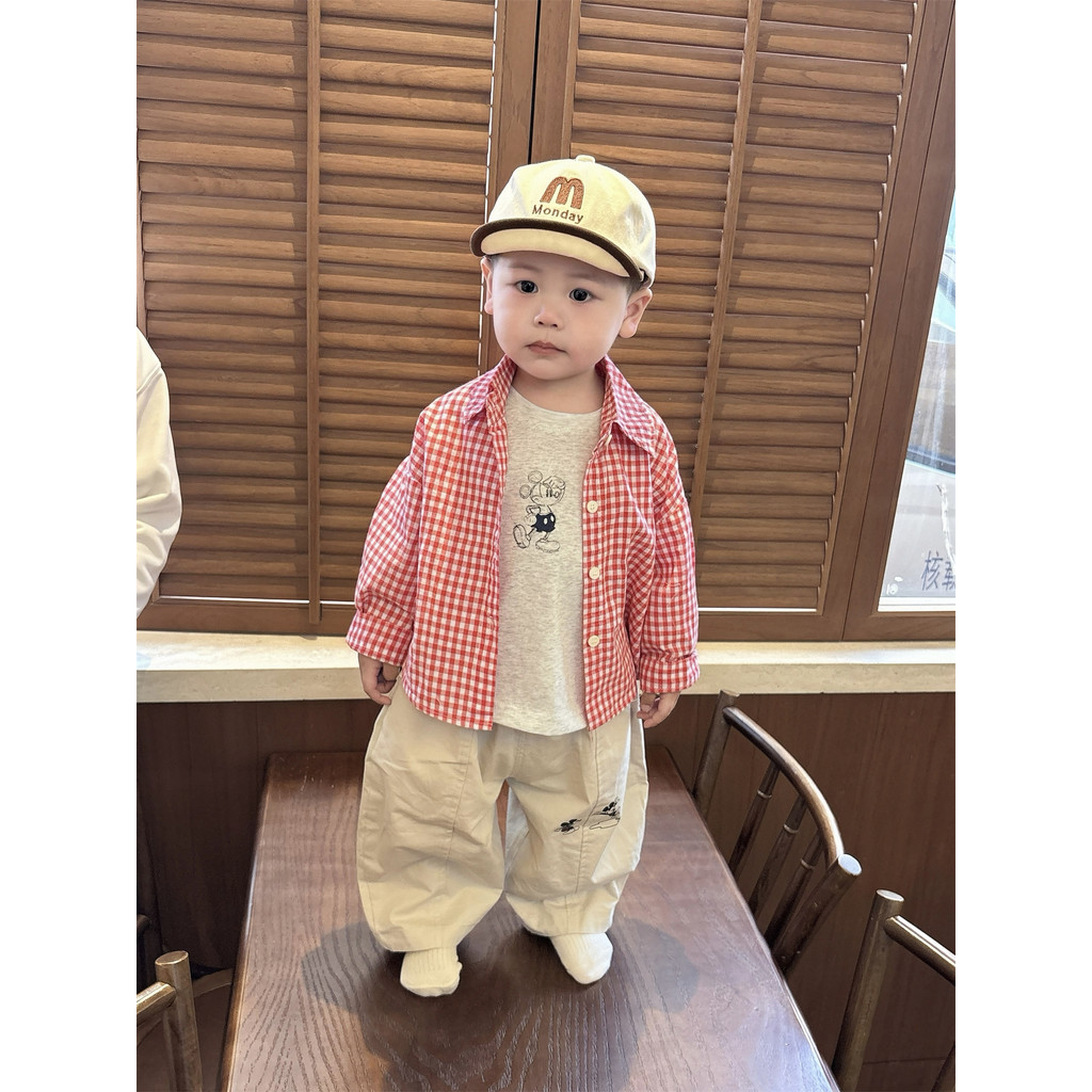 Menino bebê 2026 novo estilo outono terno Super bonito estilo coreano usar outono estilo bebê camisa xadrez camiseta cal