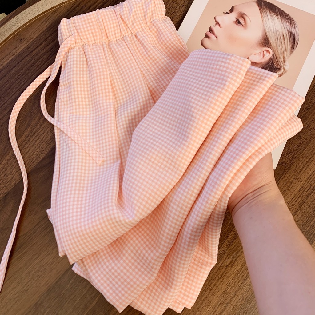 Dopamina rosa xadrez calças de perna larga feminino verão novo estilo feminino sentimento pequeno preguiçoso andando cal
