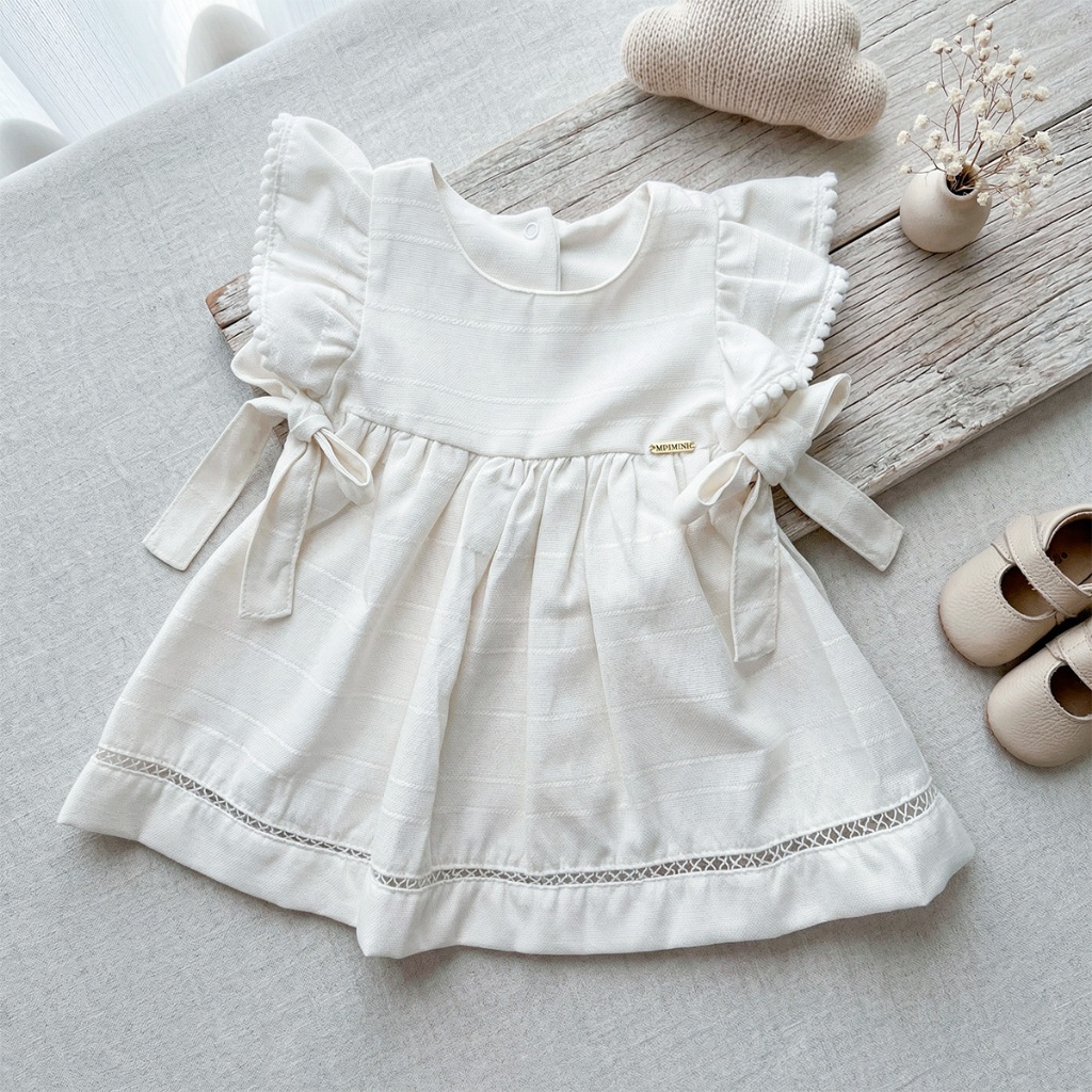 Vestido Bebê Princesa Off White com Babado Confortável Elegante Dia a Dia Premium