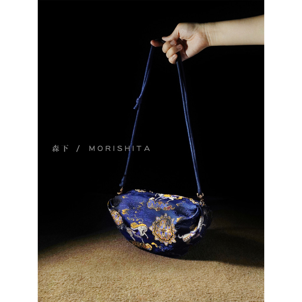 Morishita novo estilo chinês bolsa para celular bolsa macia 2026 verão imediatamente nicho abençoado estilo chinês músic