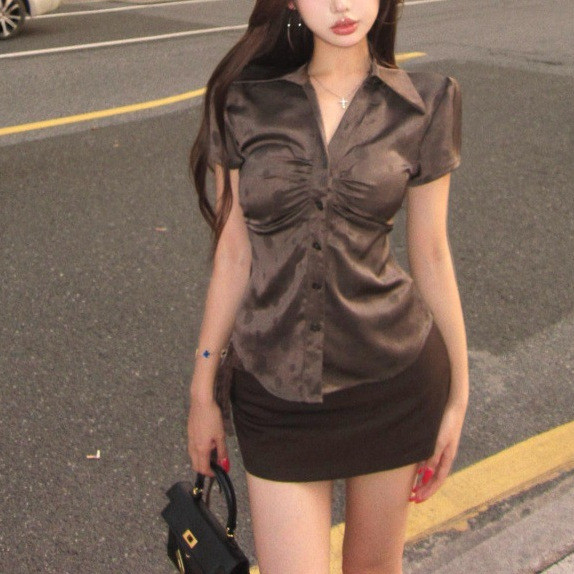 Retro Polka Dot Short Sleeve V Collared shirt for women, slim fit, lace patchwork short skirt set