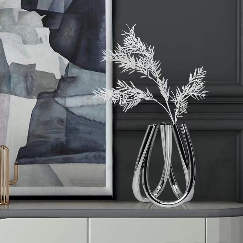 DYEH Modern minimalist creative painted iron flower vase, suitable for dining tables, living rooms, studies, and as a de
