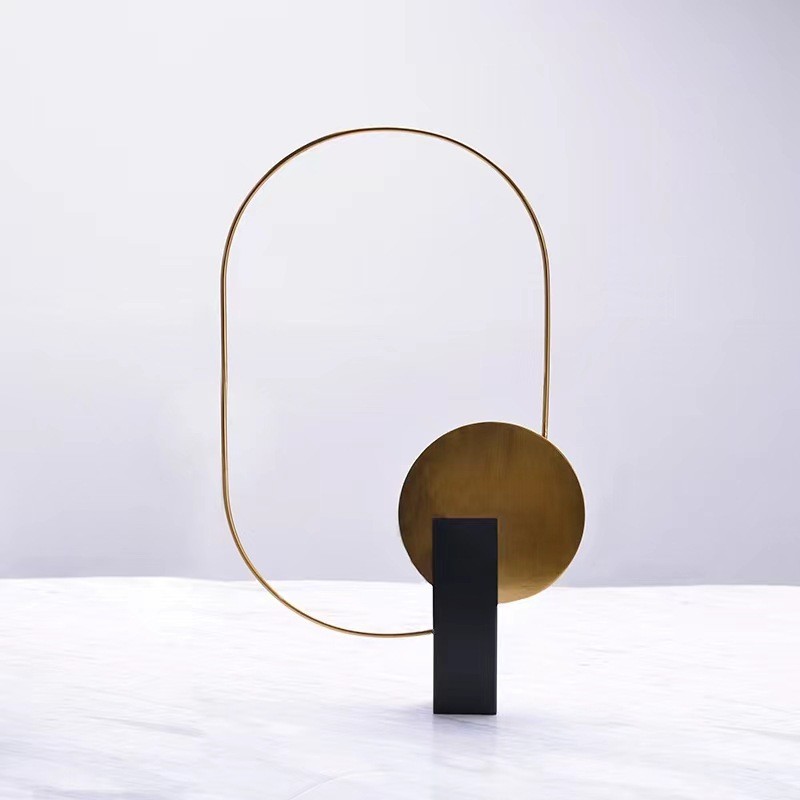 FSPJ Modern minimalist geometric iron art metal ornaments, suitable for living rooms, offices, display cabinets, model r