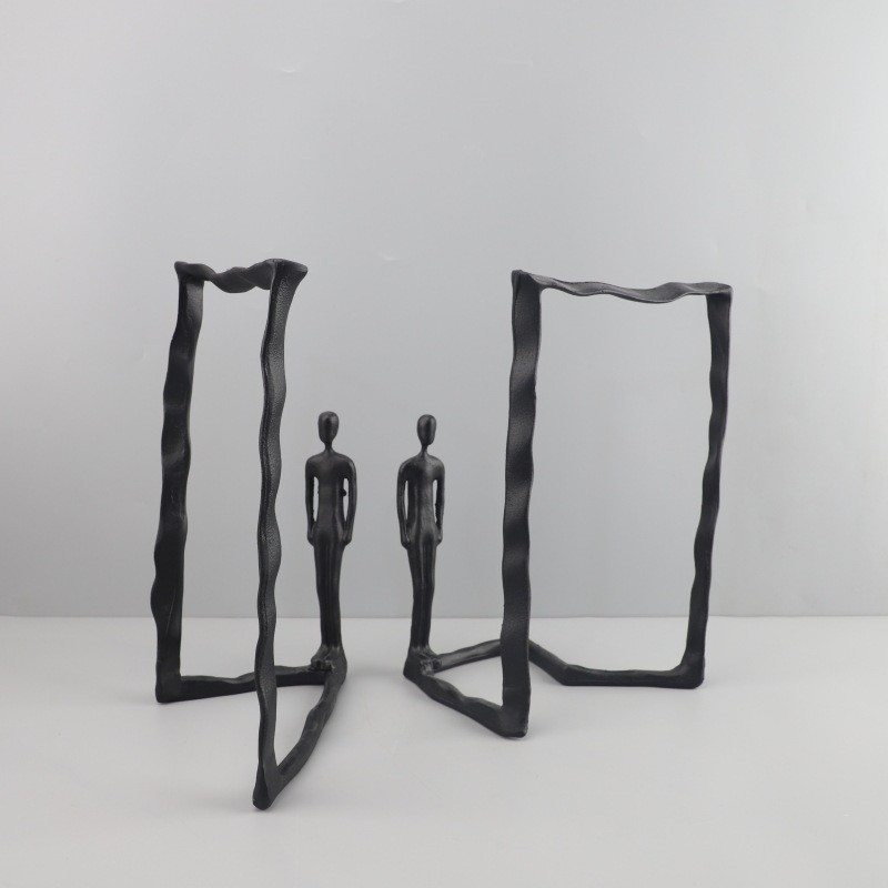 2EHM Modern minimalist creative cast iron frame figurine, suitable for office, bedroom, entryway, coffee table, study, a