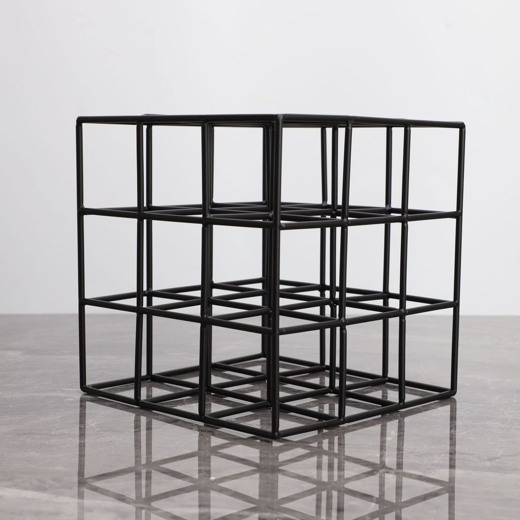 0QLB Modern minimalist cubic grid iron art ornaments, suitable for model homes, living room hallways, TV cabinets, and w