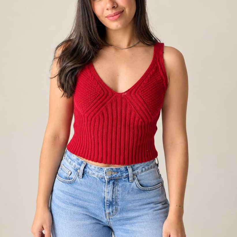 Regata Cropped Tricot detalhes no busto canelada alcinha Ruth Decote V