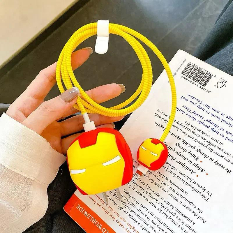 Kit Protetor de Cabo e Fonte Carregador Fofo Desenho Animado - Enrolador Anti-Quebra Capa Silicone
