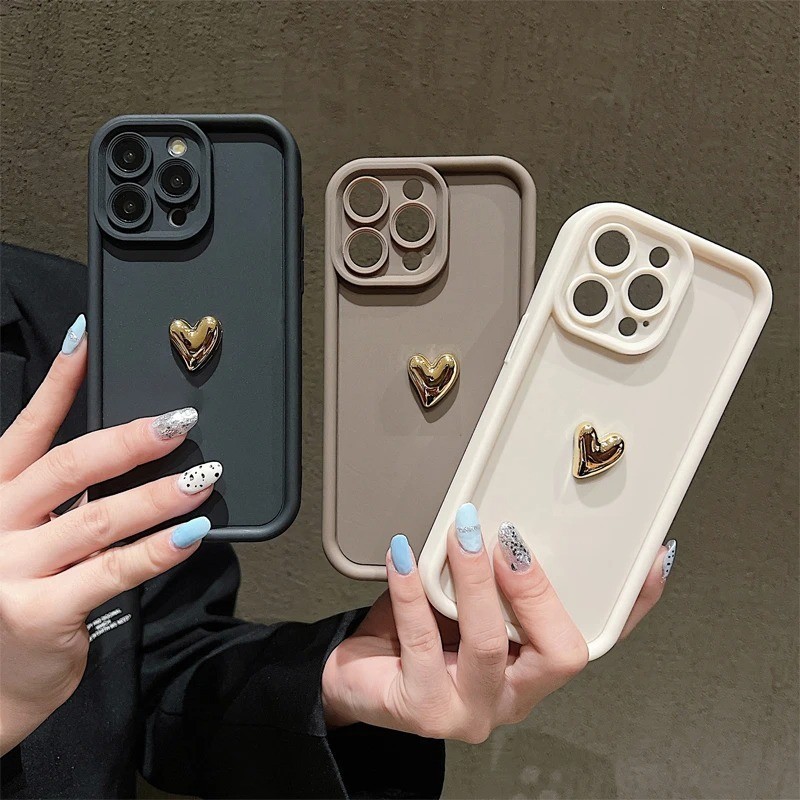 Capa Dourada 3D Love Heart Para iPhone Mini – Simples Compatível Com Qualquer Telefone Envio Rápido