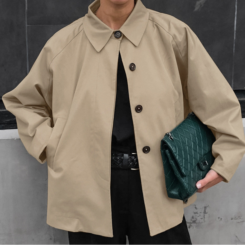Novo casaco trench coat estilo francês para trabalho, em cor cáqui, com design elegante e solto de comprimento médio, id