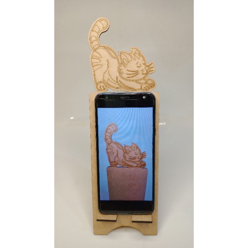 Suporte para celular smartphone de mesa modelo gato em MDF 3mm cru cortado e gravado a laser