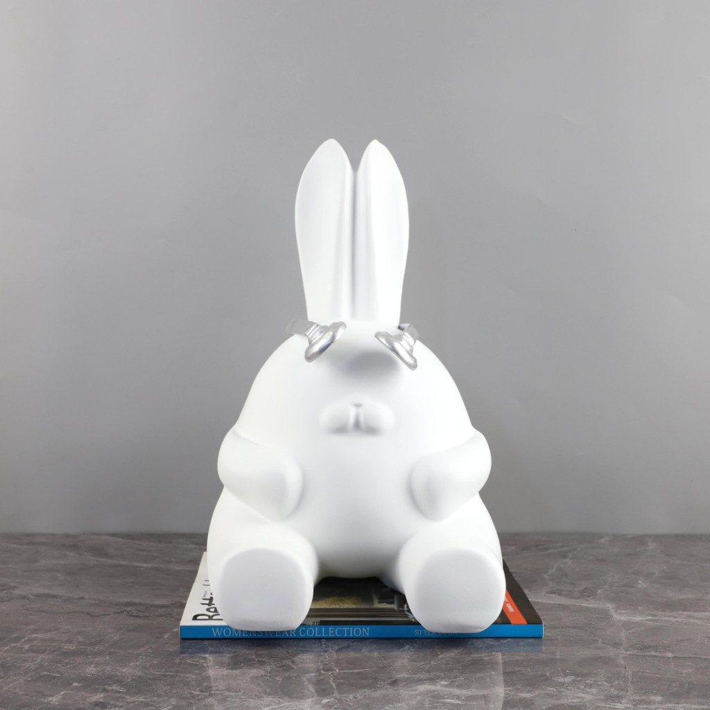 MPF1 Nordic Creative Cartoon Resin Long-Eared Rabbit Animal Sculpture Ornament for Hallway and Children's Room Home Deco