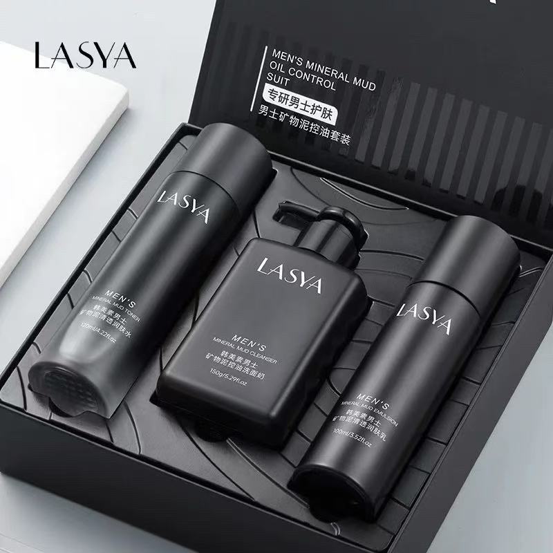 Venda quente grande-nome pequena garrafa preta conjunto de produtos de cuidados com a pele masculino genuíno hidratante