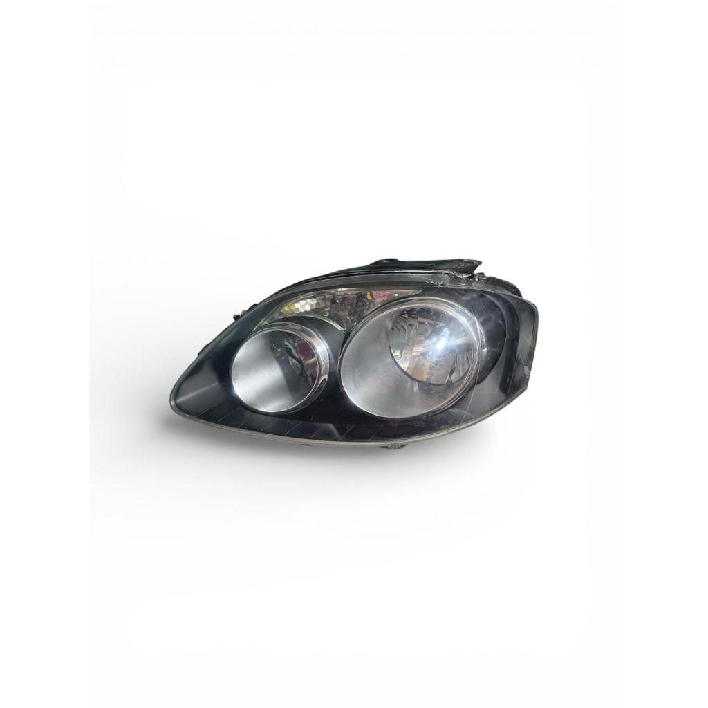 Farol Fox, crossfox e spacefox 2006 2007 2008 2009 2010 Foco Duplo Mascara Negra Lado Esquerdo
