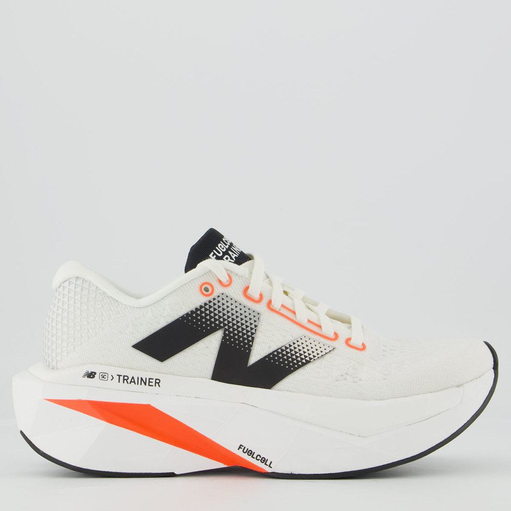 Tênis New Balance Fuelcell Supercomp Trainer V3 Feminino Branco e Laranja