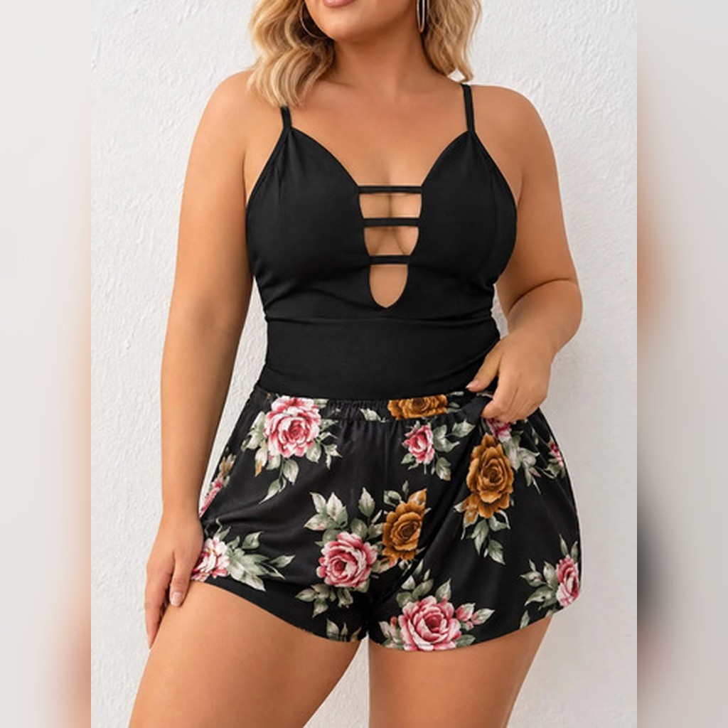 Conjunto Plus Size Short Soltinho Floral Cropped Preto Decote Vazado Cintura Alta Alças Finas Feminino Verão