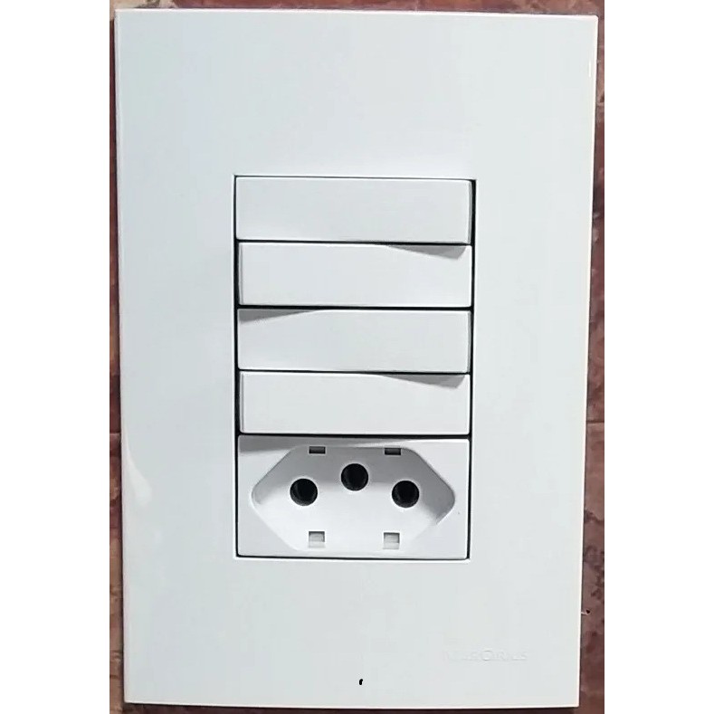 Conjunto 4x2 Com 4 Teclas Simples + 1 Tomada 20A Linha Branco Sleek Margirius