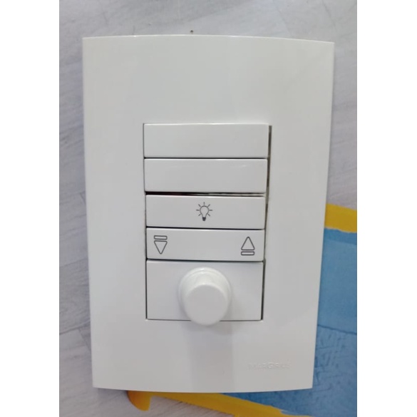 Conjunto Controle Para Ventilador De Teto 220v Com 3 Teclas 1p 2s Sleek Branco Margirus