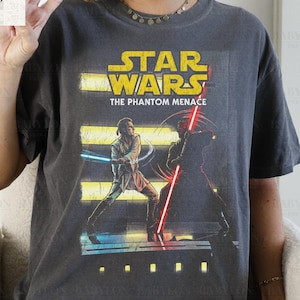 Camiseta Preta Unisex de Alta Qualidade, Design com Personagens de Star Wars da 