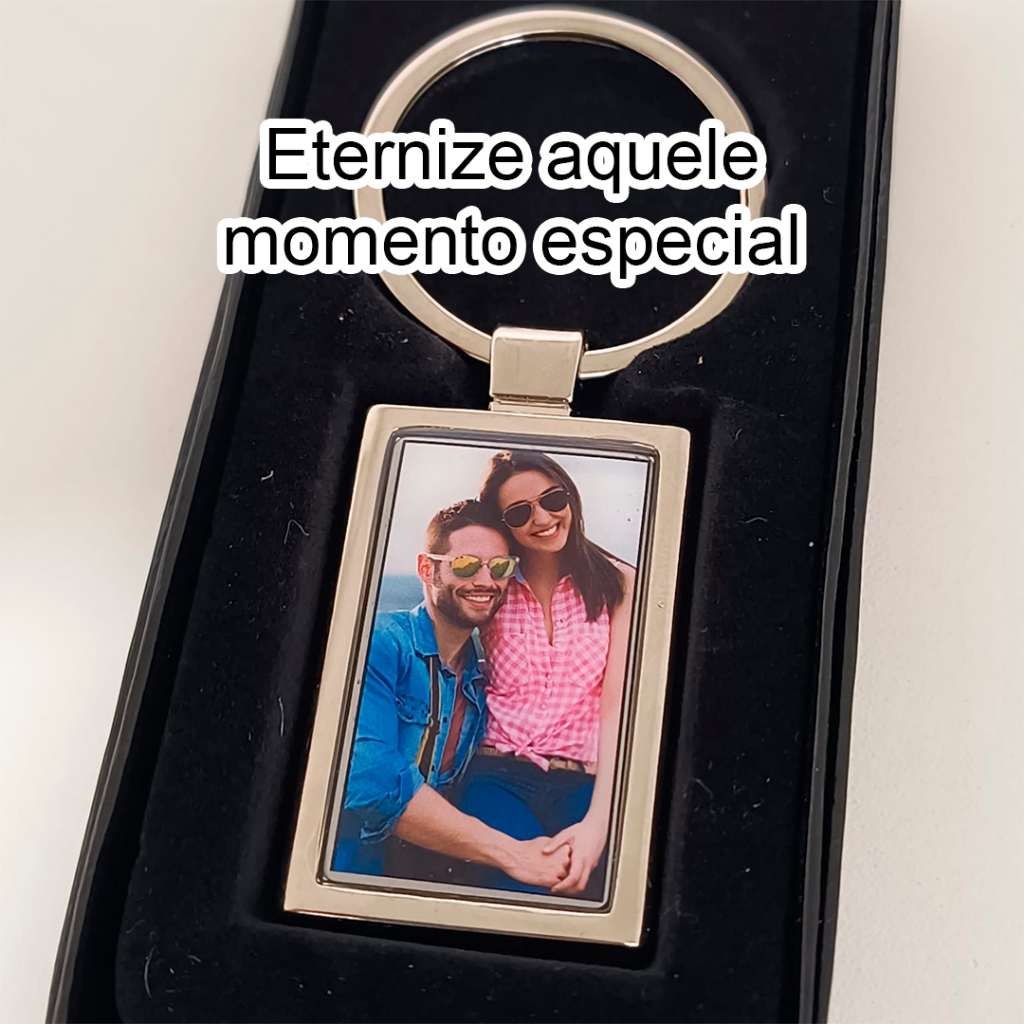 Chaveiro personalizado - foto colorida - presente - lembrança - família - casal - namorados - dia dos pais - mães