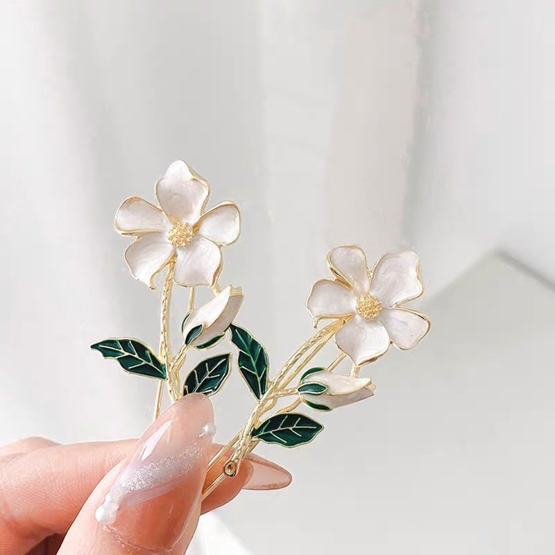 Um Clipe de Cabelo Gardenia Clip Feminino Novo Estilo Feminino Clip Simples de Flor Branca Clip Menina Todos os Acessórios de Cabelo