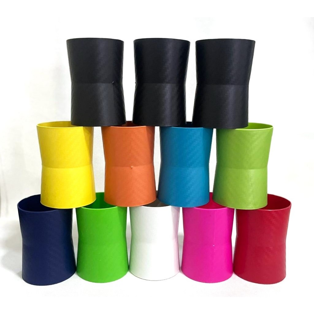 Porta Linhas 12 Centímetros 6 Coloridos e 6 Preto- Lata para linha de Pipa- Kit 12 unidades