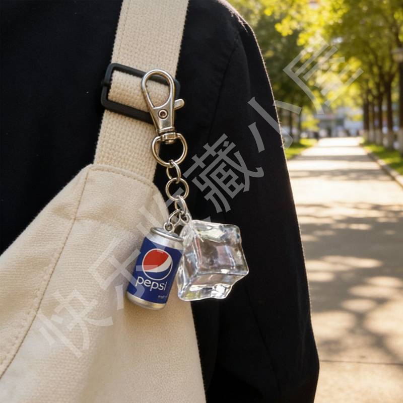 Simulation Cola Cans Ice Cube Pendant Cute Mini Keychain Schoolbag Couple Gift Creative Beverage Bottle yp2z