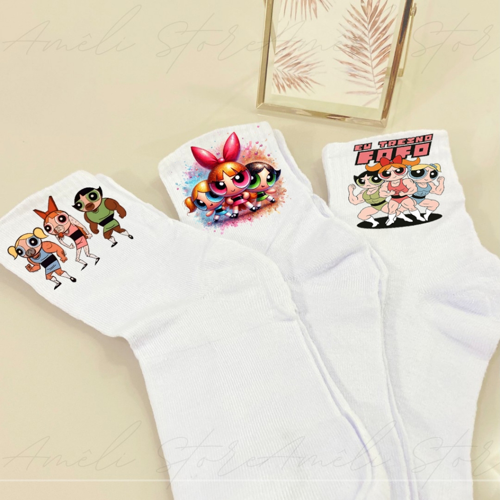 Meia Estilo Animação Retrô | Girl Power | Estampa Fofa e Divertida | Adulto 33-43 | Kit 03un na Cor Branca