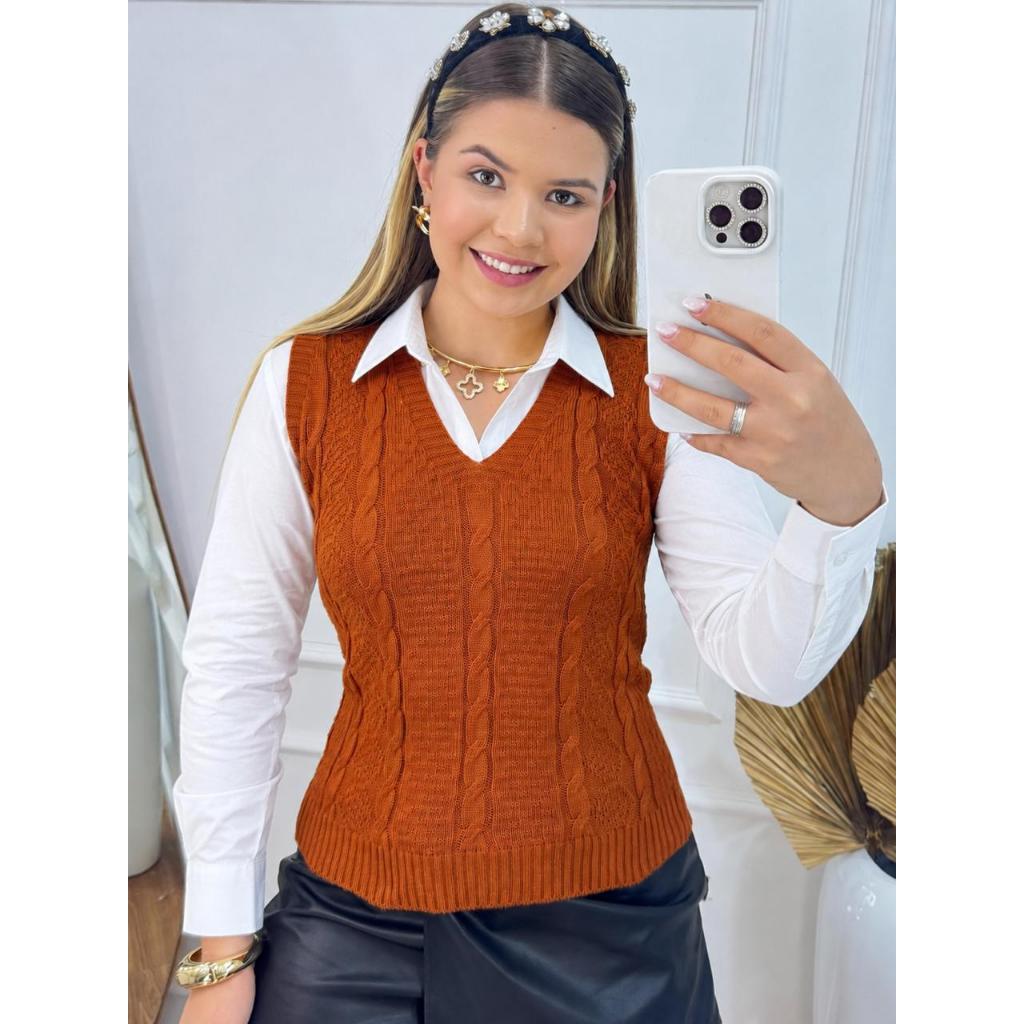 Colete Regata Feminina Estilosa  Feminino VALENTINA Gola V Tranças Tricot Chic Elegante Moda Blusa