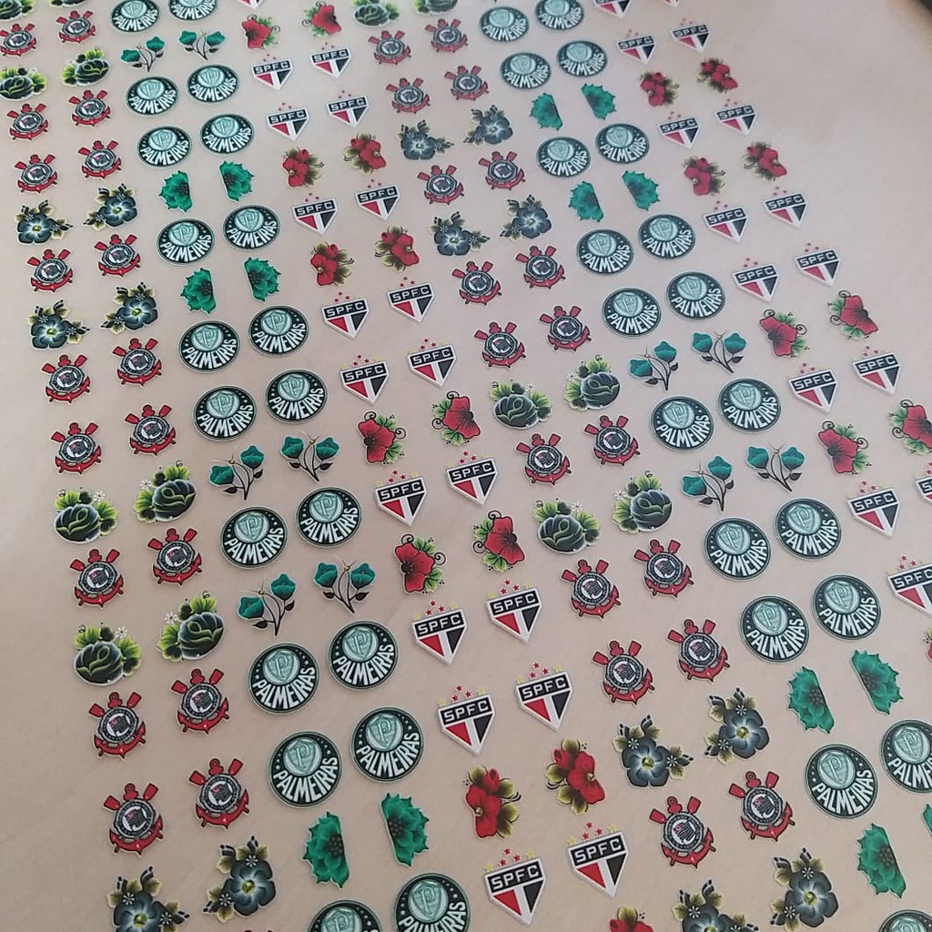 100 Adesivos de unha 3d Times de futebol cartela com 5 pares
