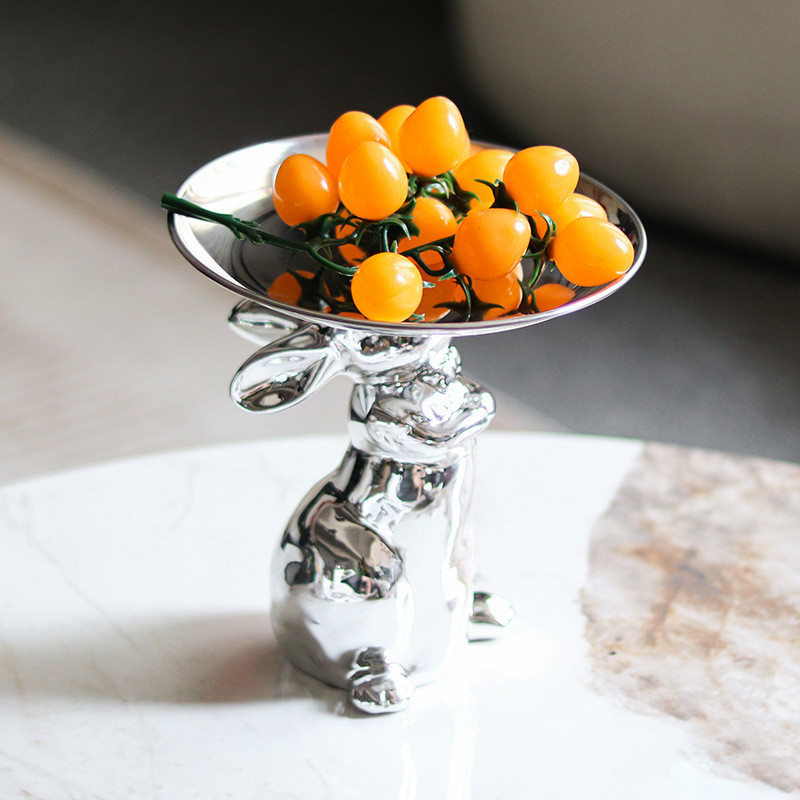 Nordic Animal Rabbit Metal Fruit Plate Ornament for Model Room, Children's Room, Hotel, Cute Cartoon Tray Decoration