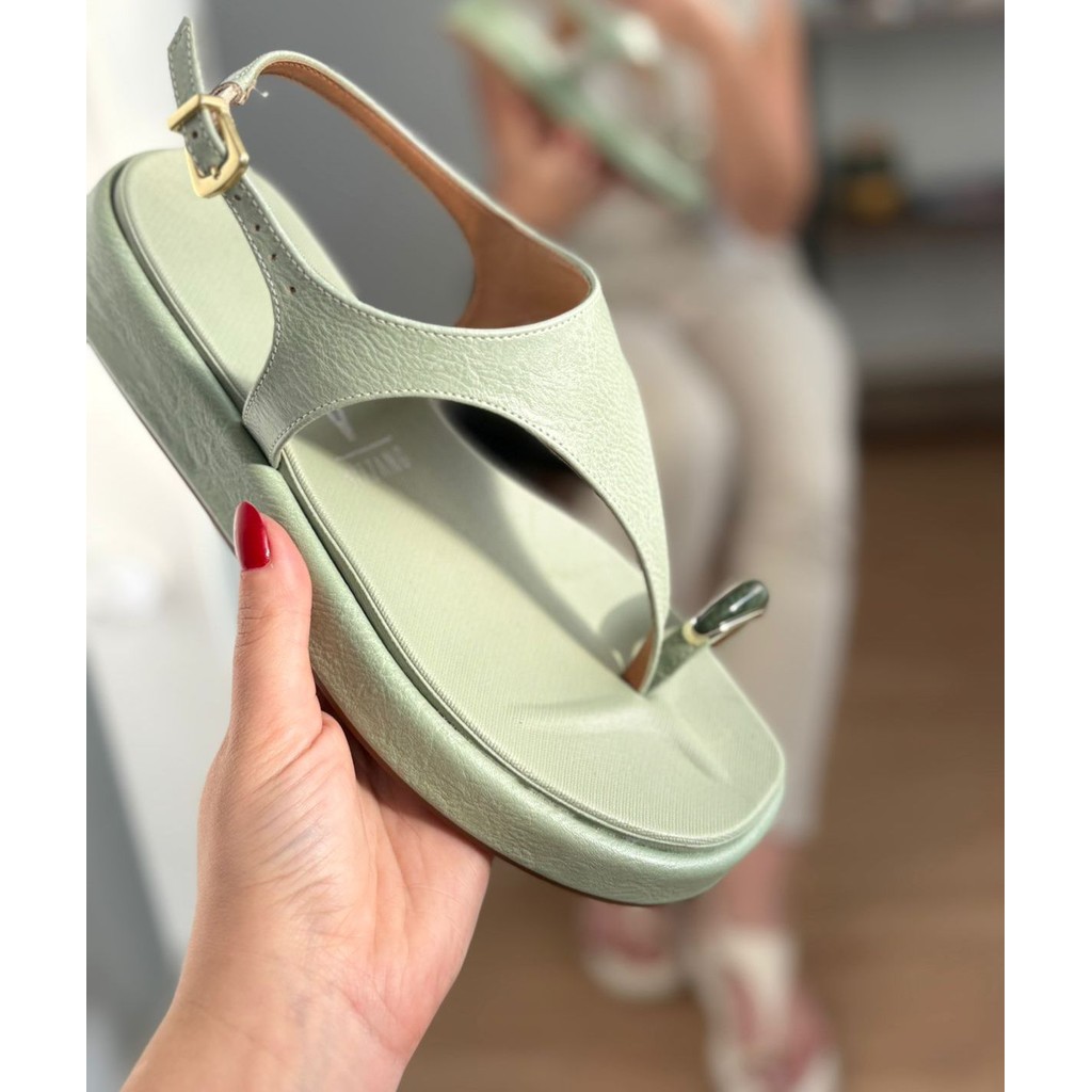 Sandália Flatform Feminina Conforto Estilo Vizzano Fivela
